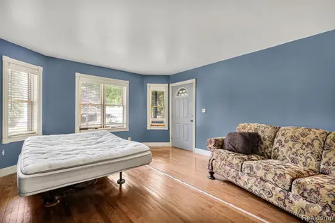 105 N Scougle Street, Durand MI 48429 1131 photo 5