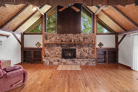 8751 Bath Road, Byron MI 48418 9784 photo 5