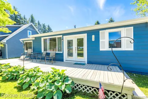 7520 Sunset Boulevard, Lexington MI 48450 9123 home for sale