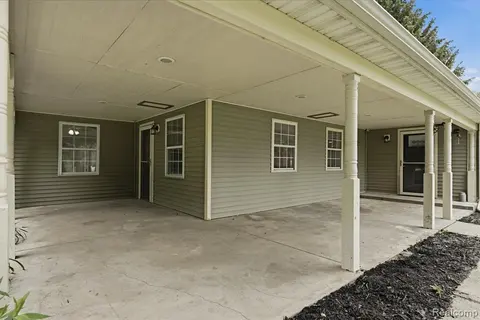 8573 W Lovejoy Road, Byron MI 48418 9745 photo 3