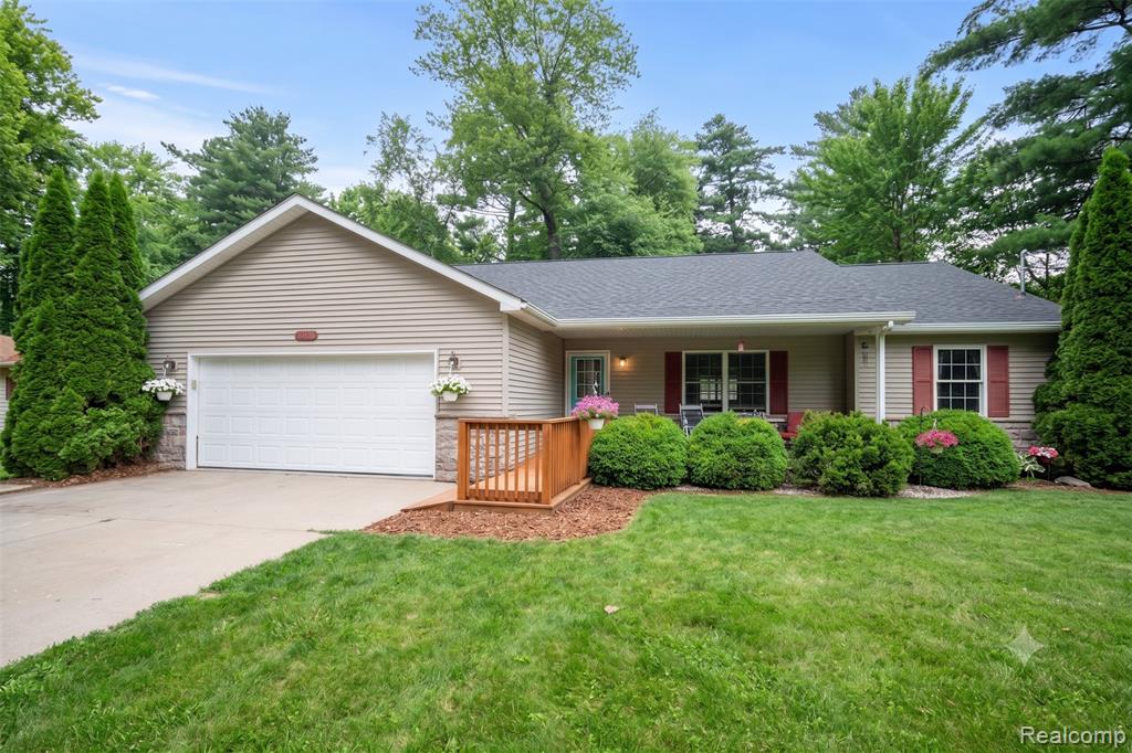 5075 Tacora Trail, Bridgeport MI 48722 9527 photo 1