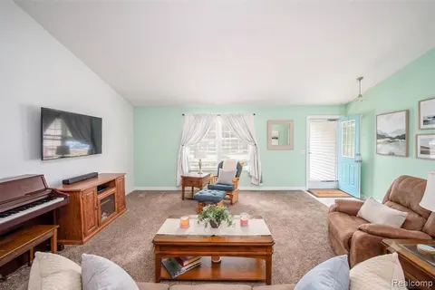 5075 Tacora Trail, Bridgeport MI 48722 9527 photo 2