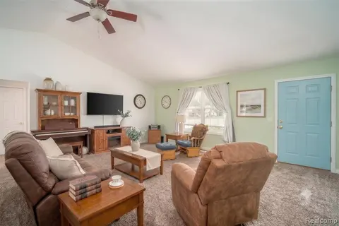 5075 Tacora Trail, Bridgeport MI 48722 9527 photo 3