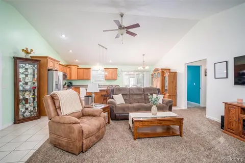 5075 Tacora Trail, Bridgeport MI 48722 9527 photo 4