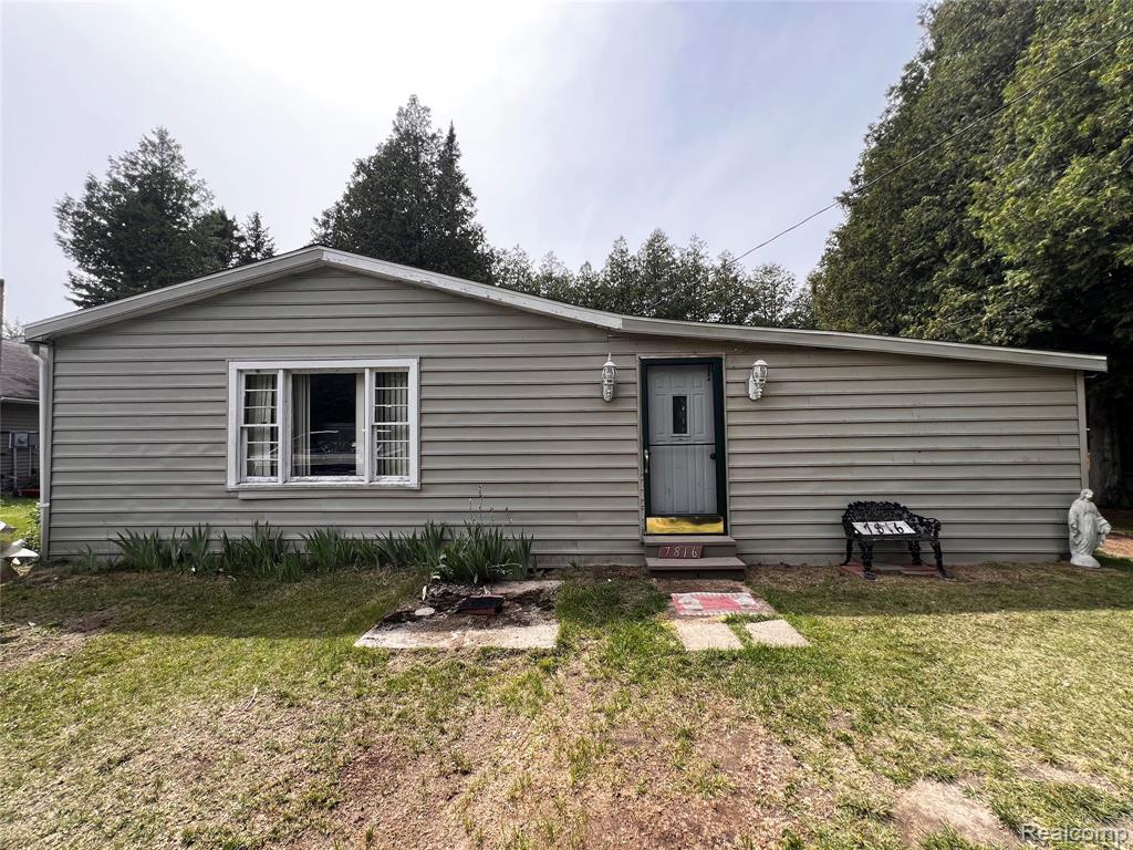 7816 3rd Street, Forestville MI 48434 7707 photo 1