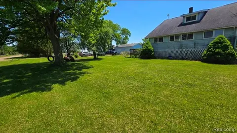 2101 Mushroom Road, Snover MI 48472 9342 photo 2