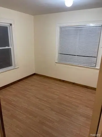 639 S 28th Street, Saginaw MI 48601 6547 photo 4