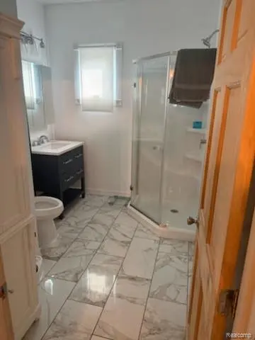 213 S Porter Street, Saginaw MI 48602 2323 photo 2