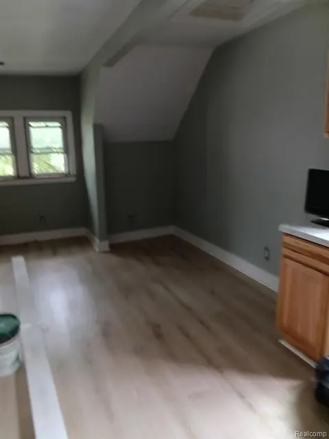 414 S Oakley Street, Saginaw MI 48602 2357 photo 3