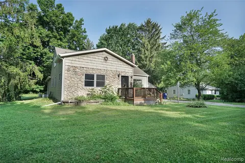 2476 Vandekarr Road, Owosso MI 48867 9129 photo 4