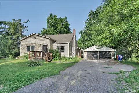 2476 Vandekarr Road, Owosso MI 48867 9129 photo 5
