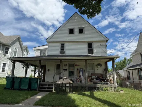 305 E Main Street, Durand MI 48429 1708 multi-family property for sale