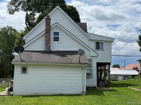 305 E Main Street, Durand MI 48429 1708 photo 3