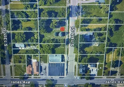 221 S 14th Street, Saginaw MI 48601 1841 photo 2