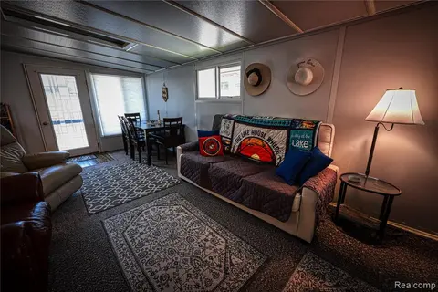 5211 Ben Franklin Drive, Lexington MI 48450 9248 photo 4