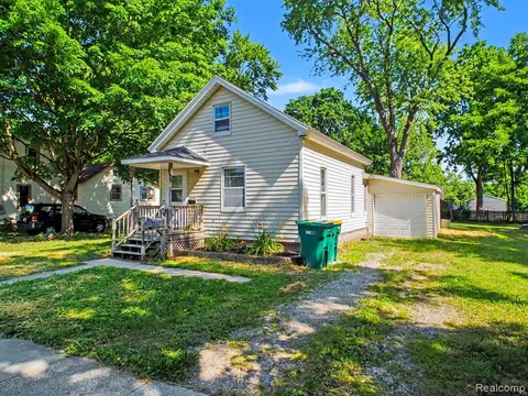 204 W Perry Street, Durand MI 48429 1638 home for sale