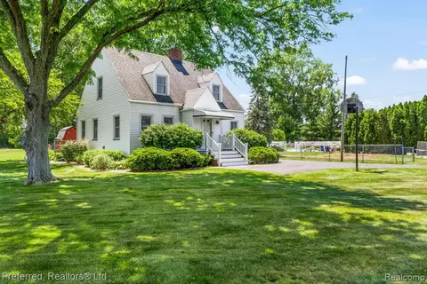 3792 Wheeler Road, Bay City MI 48706 1714 photo 3