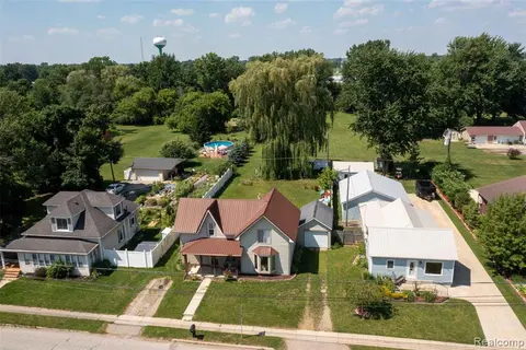 4026 Main Street, Brown City MI 48416 7904 photo 3