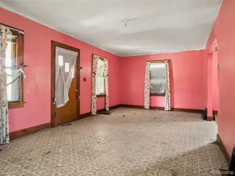 3009 Janes Avenue, Saginaw MI 48601 6312 photo 2