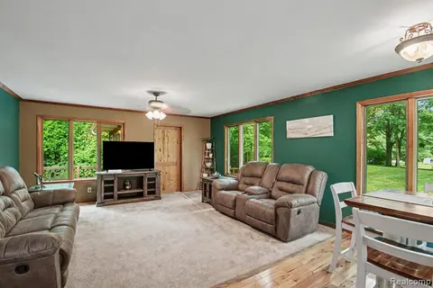 1646 Boy Scout Road, Caro MI 48723 9491 photo 3