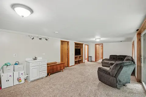 1646 Boy Scout Road, Caro MI 48723 9491 photo 4