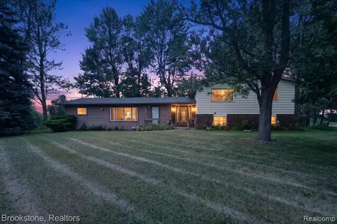 22025 Lakefield Road, Merrill MI 48637 9724 home for sale