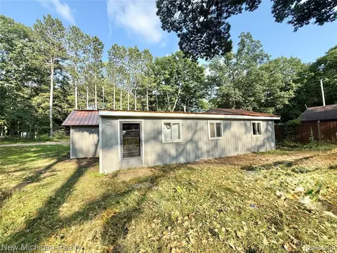 107 Hunter Drive, Lake MI 48632 9238 photo 5