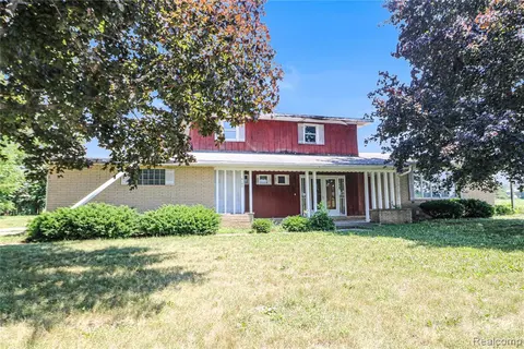 4193 Peggy Drive, Saginaw MI 48601 5013 photo 2