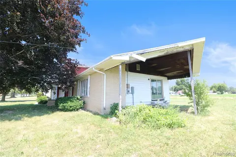 4193 Peggy Drive, Saginaw MI 48601 5013 photo 3