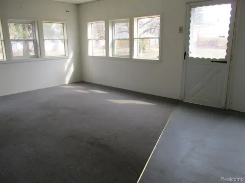 1115 State Street, Owosso MI 48867 4252 photo 5