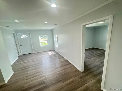 3553 N Monroe Street, Carrollton MI 48724 5043 photo 4