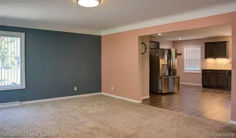 487 Atlanta Street, Saginaw MI 48604 2242 photo 4