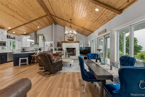 5110 Shorefront Lane, Port Hope MI 48468 9103 photo 5