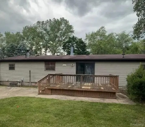 10537 Byron Road, Byron MI 48418 9114 photo 2