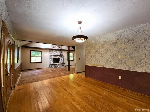 5665 White Creek Road, Marlette MI 48453 9606 photo 4