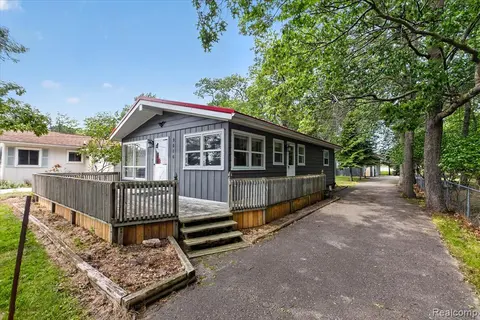 9016 Point Charities Avenue, Pigeon MI 48755 9625 photo 4