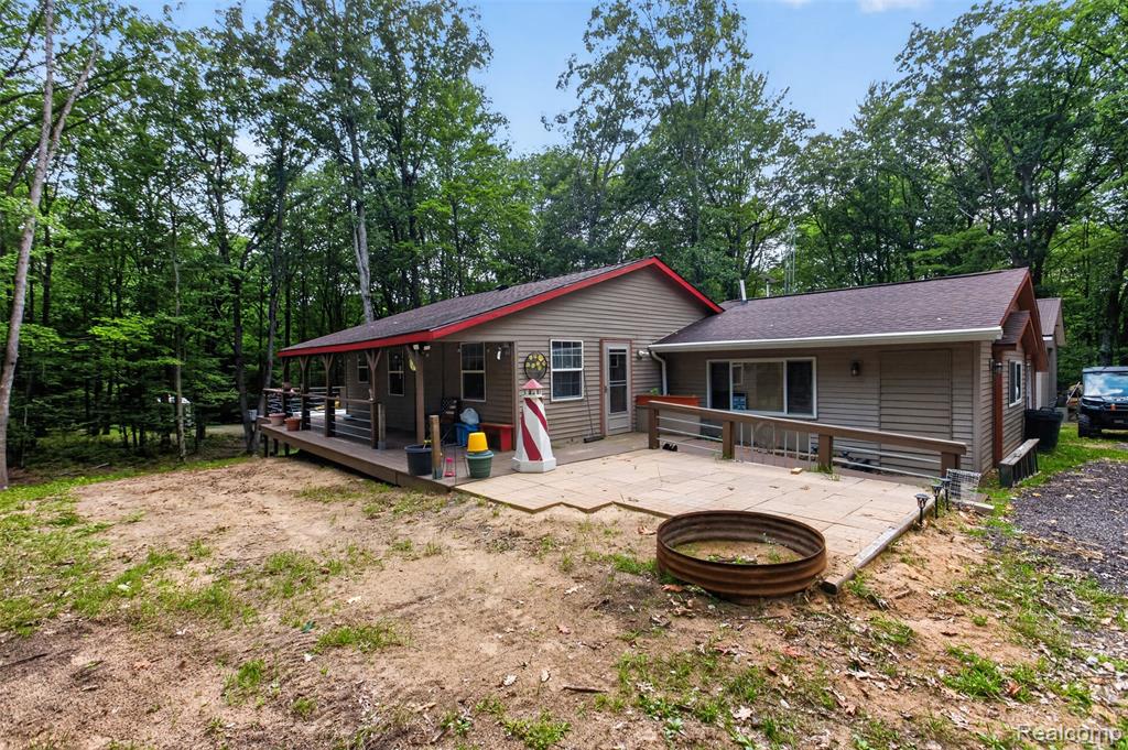 4522 Red Fox Run, Farwell MI 48622 9646 photo 1