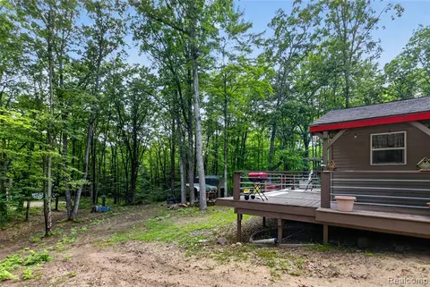 4522 Red Fox Run, Farwell MI 48622 9646 photo 2