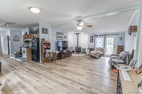 2649 Brown Road, Millington MI 48746 9636 photo 4