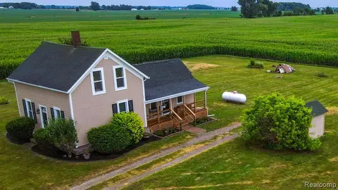 4931 W Sanilac Road, Marlette MI 48453 home for sale