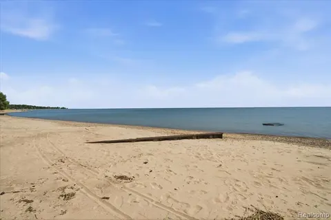 406 Silver Sands Drive, Port Sanilac MI 48469 photo 5