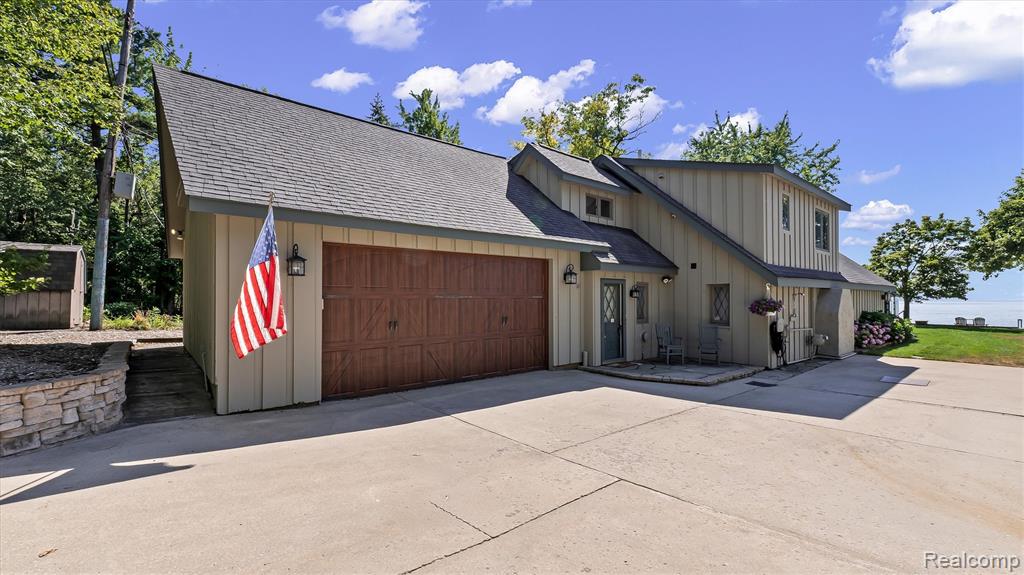 5892 Port Austin Road, Caseville MI 48725 9687 photo 1