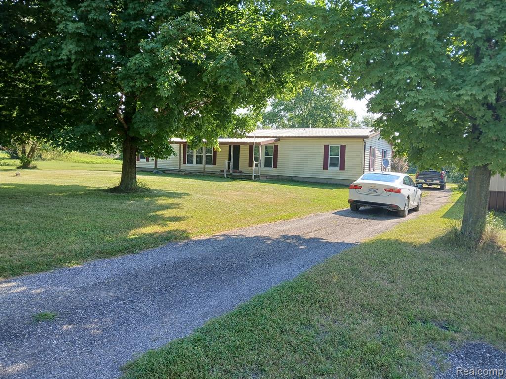 1938 N Englehart Road, Deford MI 48729 9648 photo 1