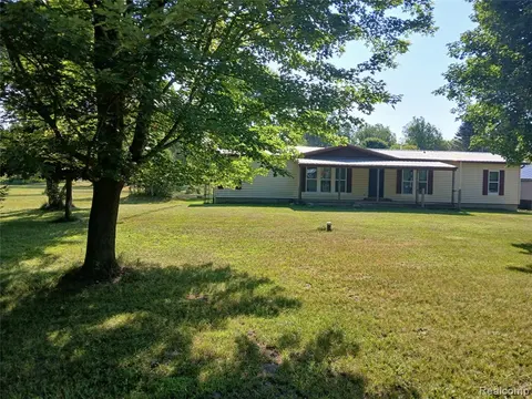 1938 N Englehart Road, Deford MI 48729 9648 photo 2