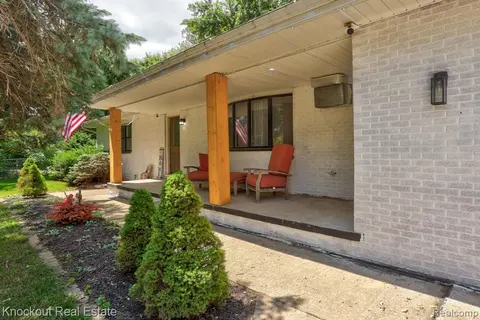 5330 Sheridan Road, Saginaw MI 48601 9357 photo 4