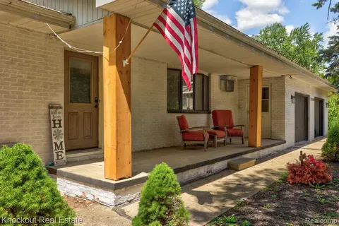 5330 Sheridan Road, Saginaw MI 48601 9357 photo 5