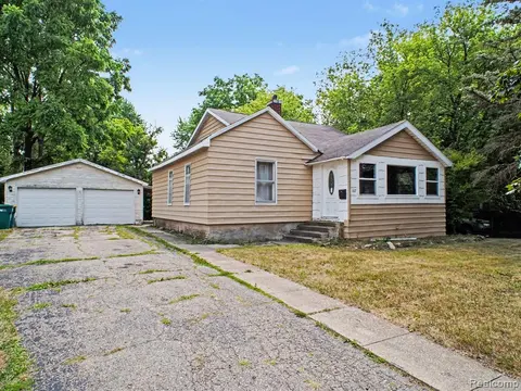 107 S Oak Street, Durand MI 48429 1620 photo 3