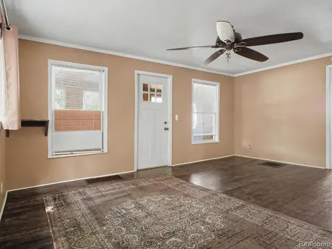 107 S Oak Street, Durand MI 48429 1620 photo 4