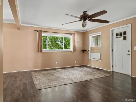 107 S Oak Street, Durand MI 48429 1620 photo 5