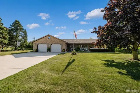 856 N Hemlock Road, Hemlock MI 48626 9622 photo 2